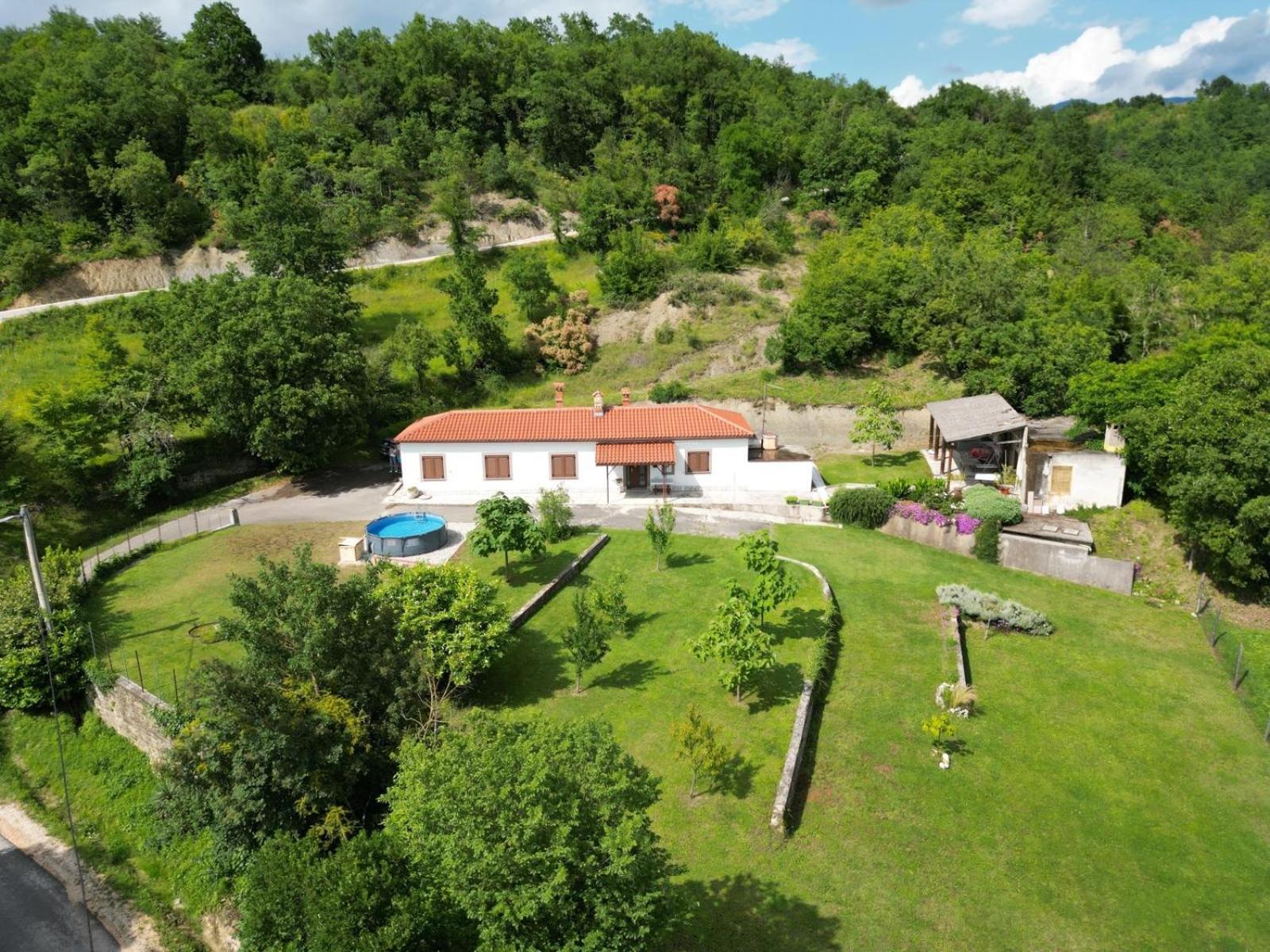 Istrian House In The Heart Of Tupljak - Smilovic Potpićan Exteriör bild